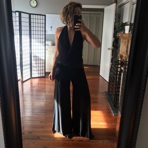 🥳 3 for $15 🥳 🔥Halter Cocktail Jumpsuit